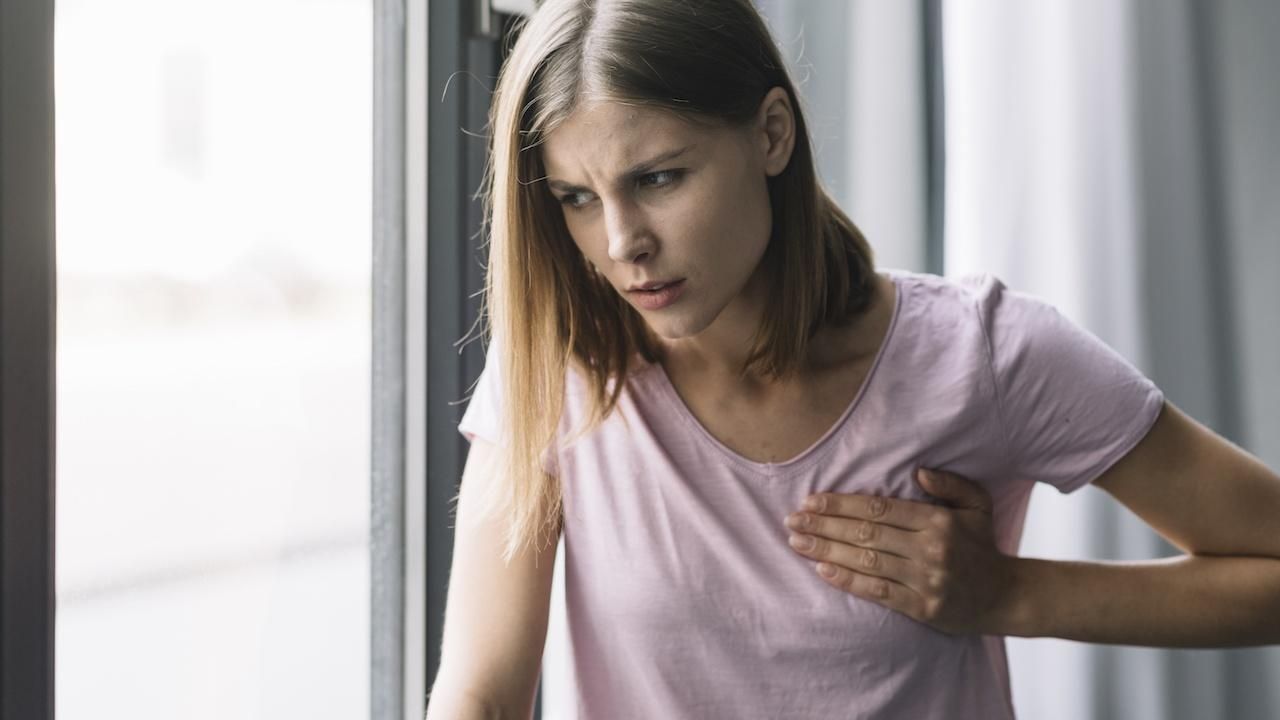 Почему болит сердце у молодых людей: основные причины - Здоровье 24
