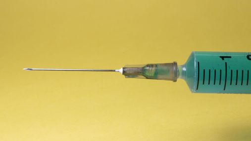 Щеплення від дифтерії: коли робити, види та побічна дія вакцинації 