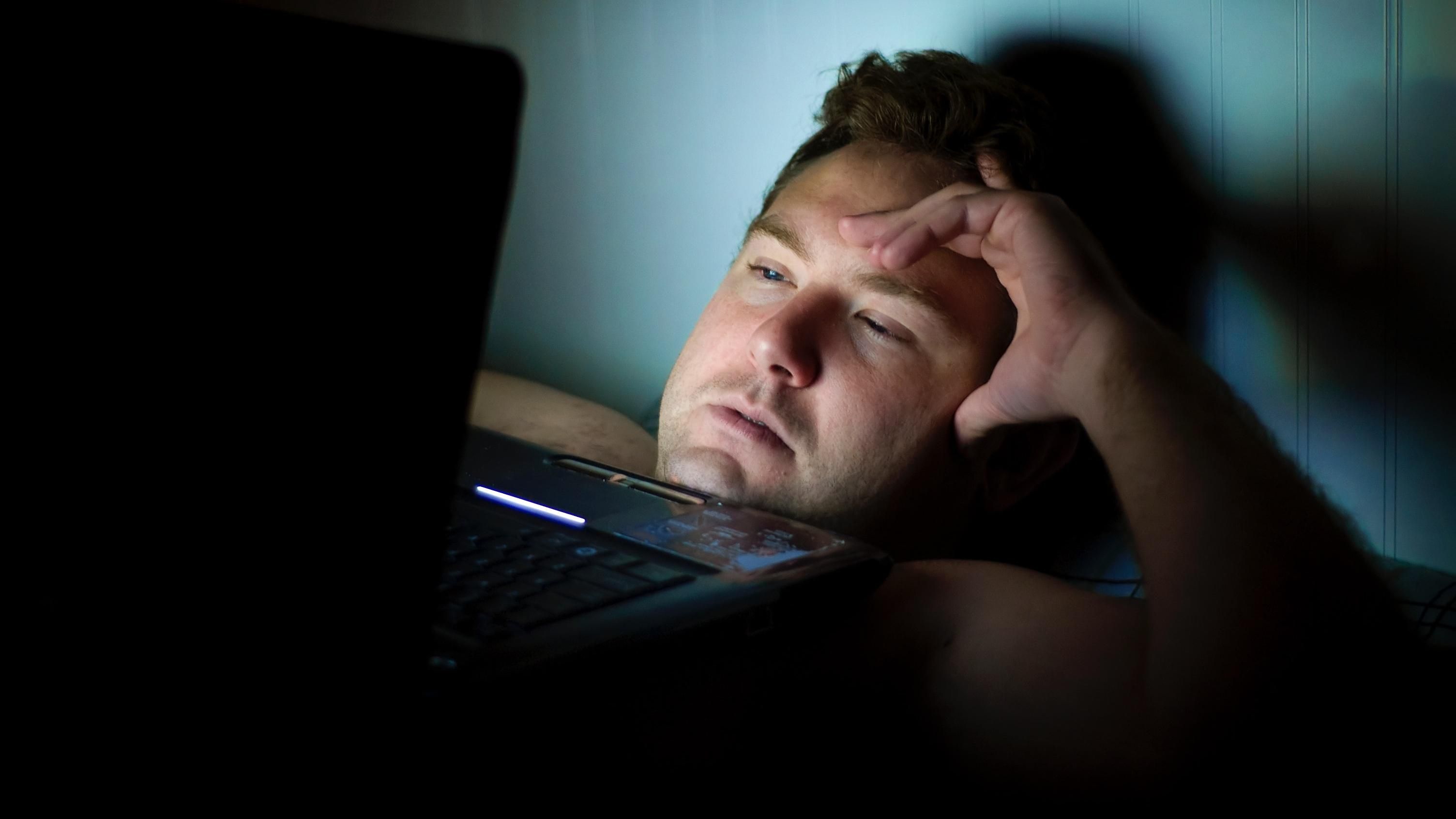До яких небезпечних хвороб може призвести хронічне безсоння