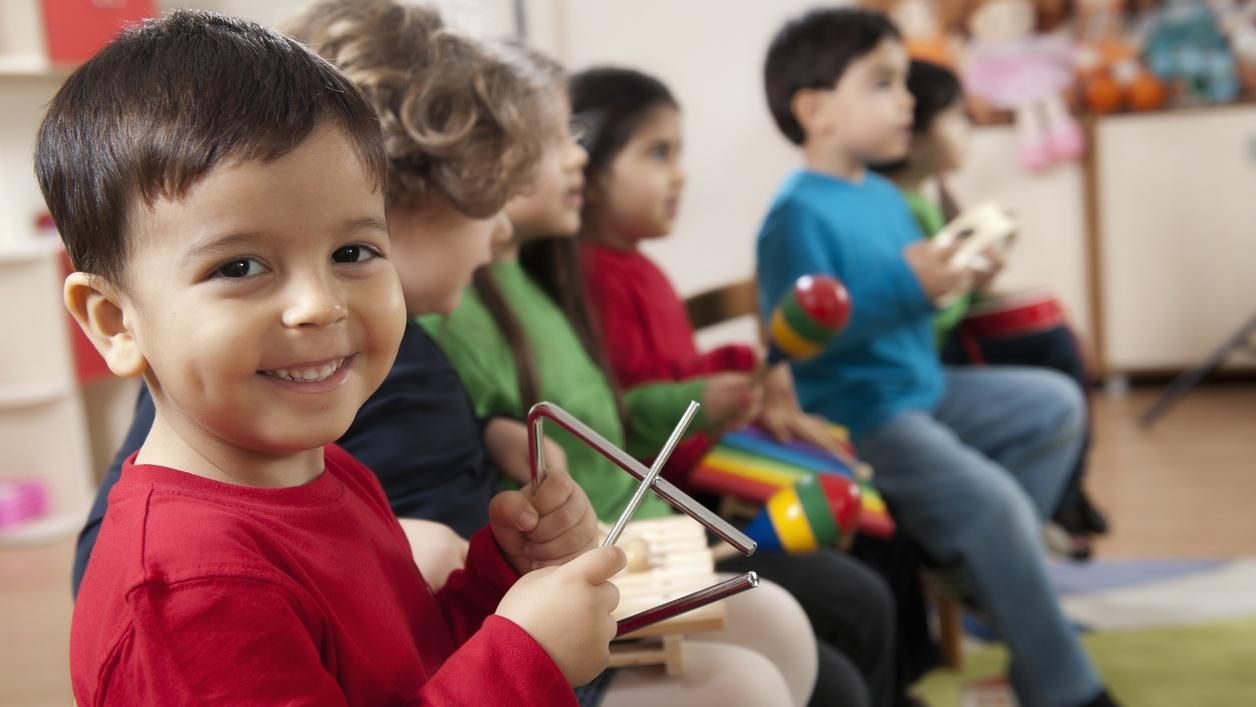 Как подготовить ребенка с аутизмом к садику и школе