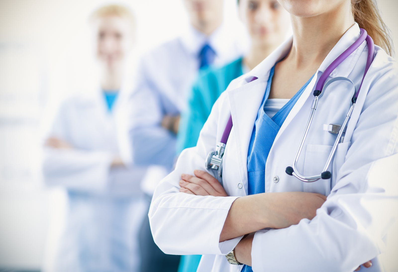 Какие анализы нужно регулярно сдавать у гинеколога – список