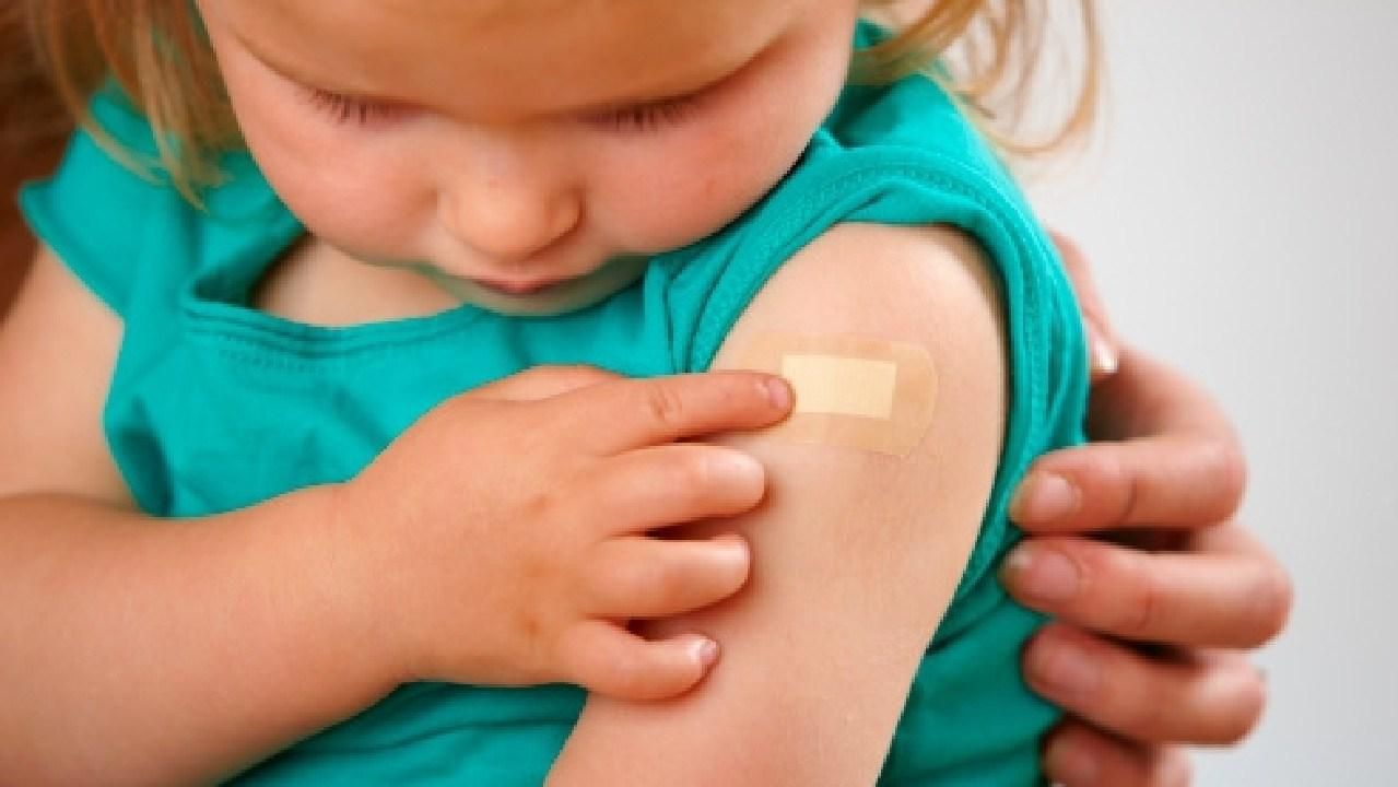 Побочное действие вакцинации: когда возможно и как проявляется