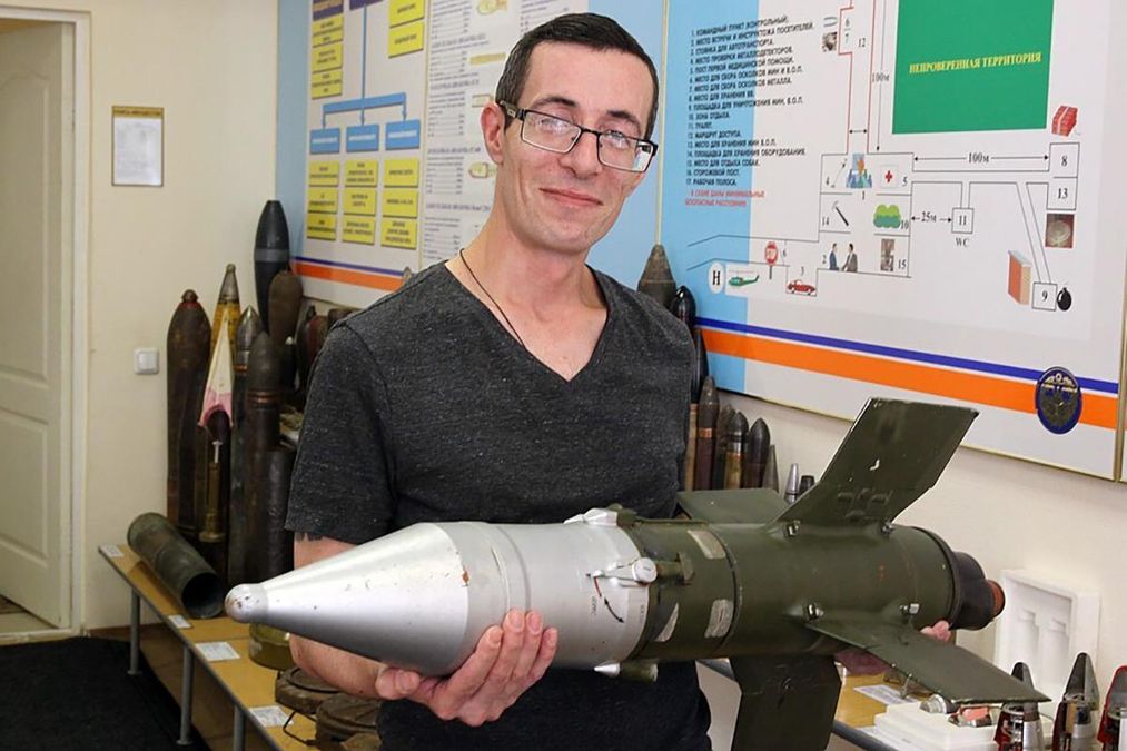 Российский журналист умер после того, как медики останавливали кровотечение замороженной курицей