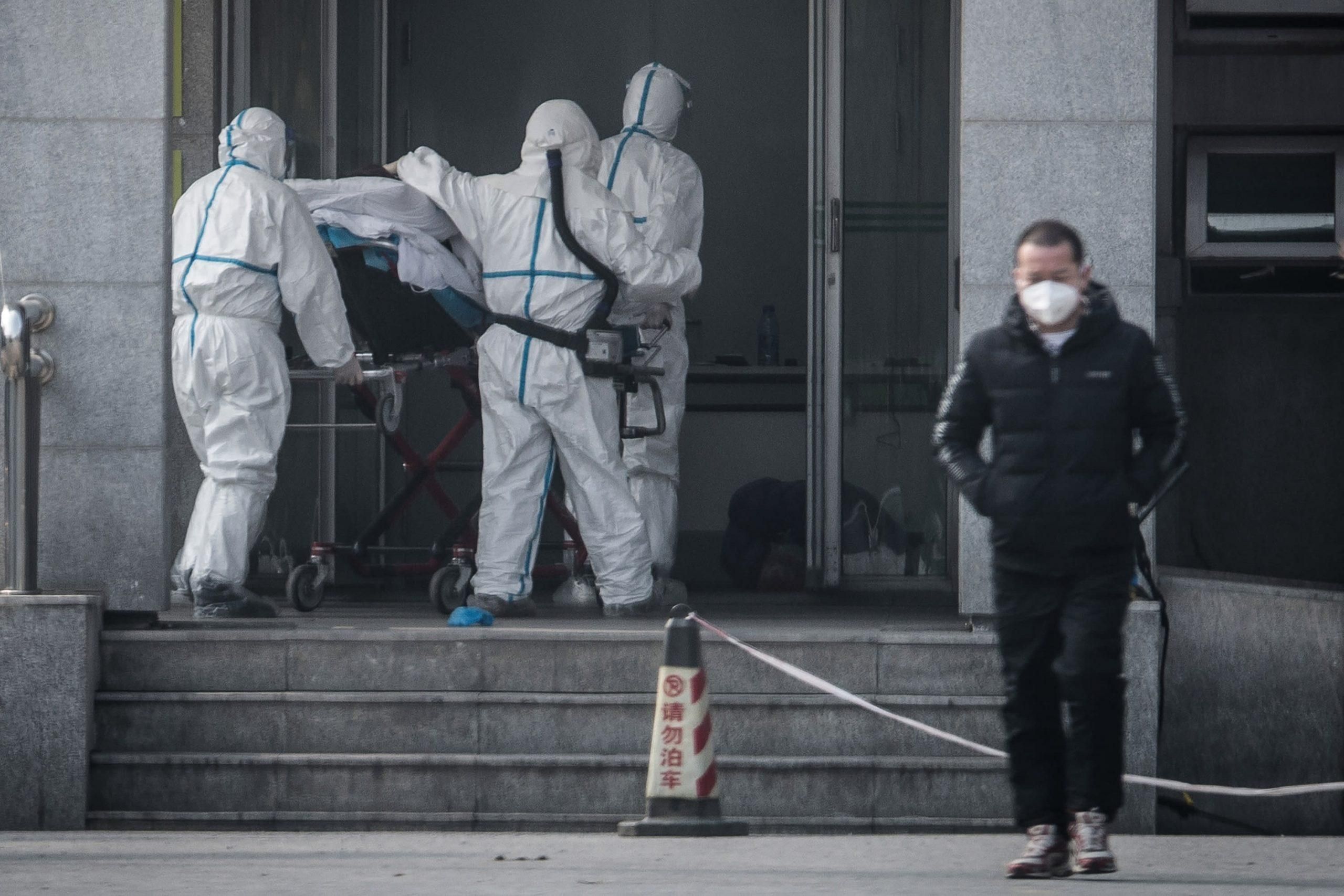 Смертельний коронавірус у Китаї: кількість жертв зросла до 80, понад 2700 заражених