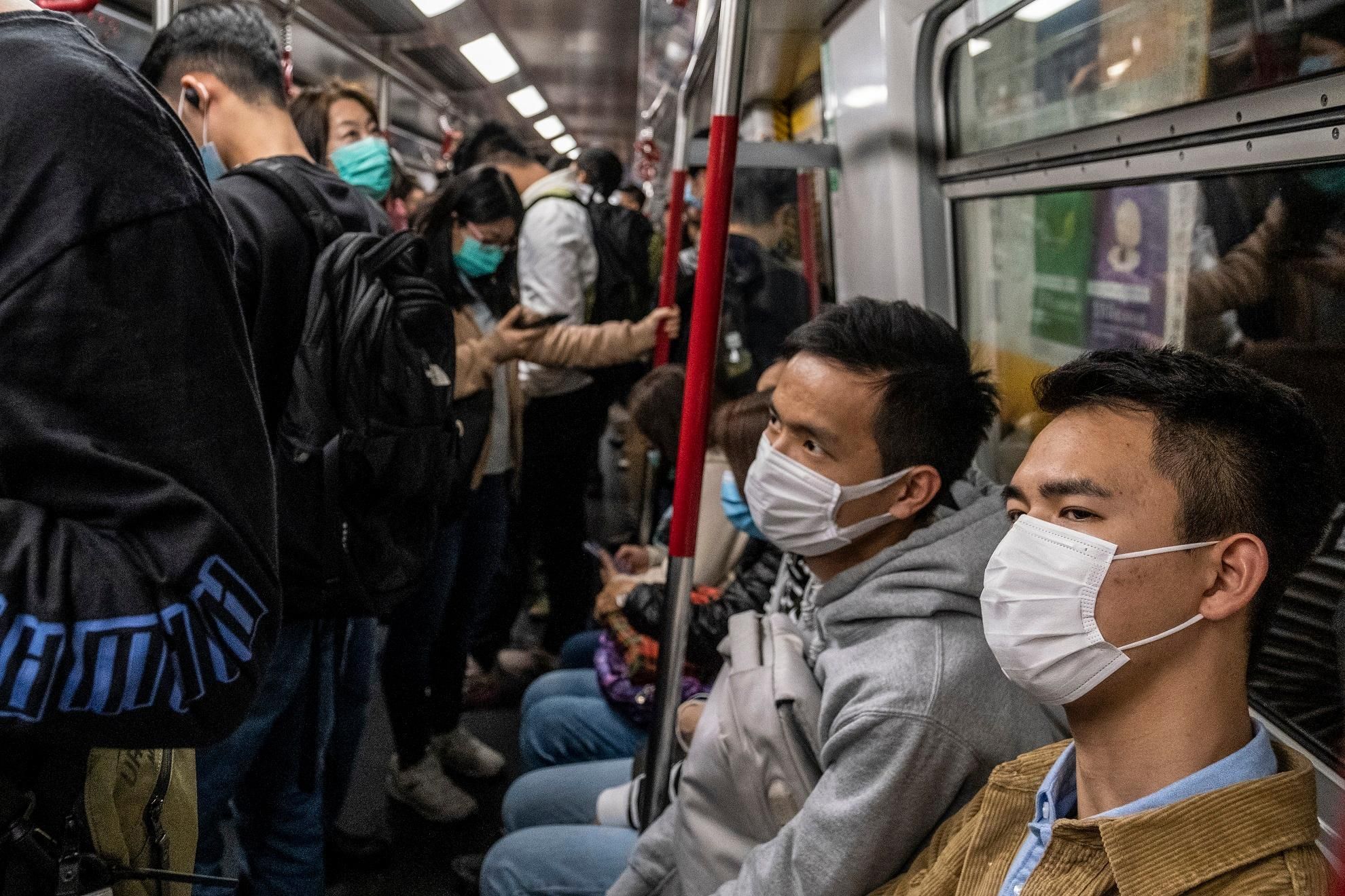 Зафіксовано першу смерть від коронавірусу за межами Китаю: що про це відомо
