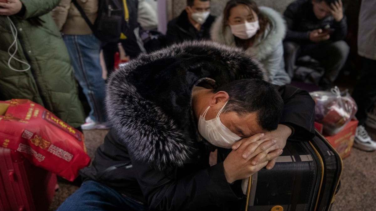 Китай обвиняет США в распространении страха из-за коронавируса