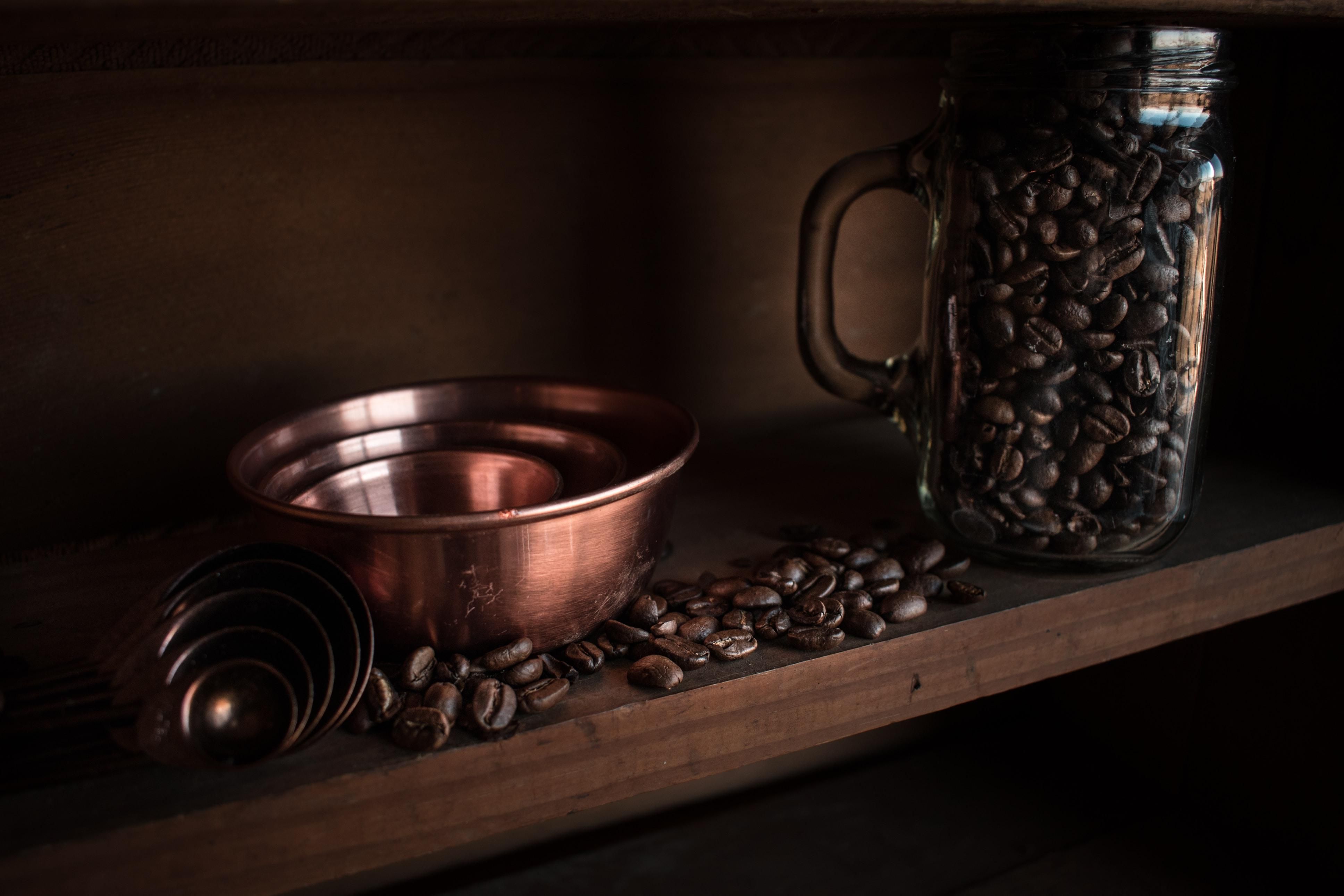 Залежність від кави – шкода від кави, як скоротити споживання кофеїну