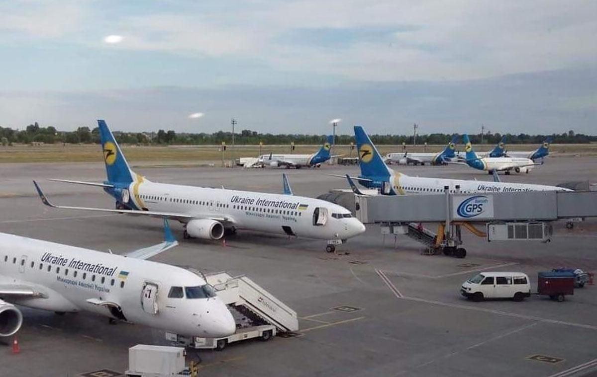 В "Борисполь" прибыл последний самолет из Китая: как проверяли украинцев на коронавирус