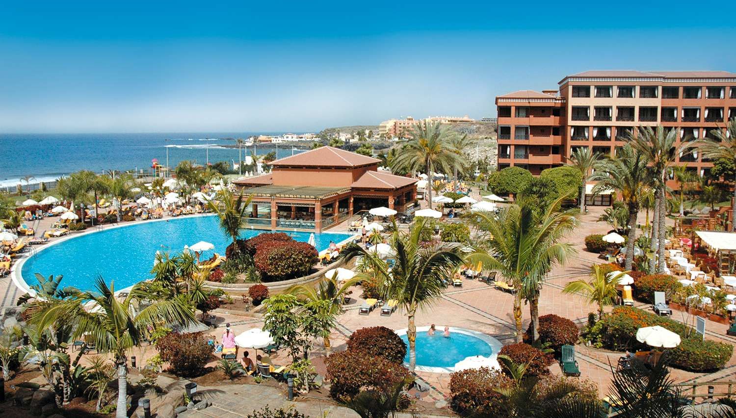 На Тенеріфе закрили готель через італійського туриста, хворого на коронавірус На Тенеріфе закрили готель через італійського туриста, хворого на коронавірус