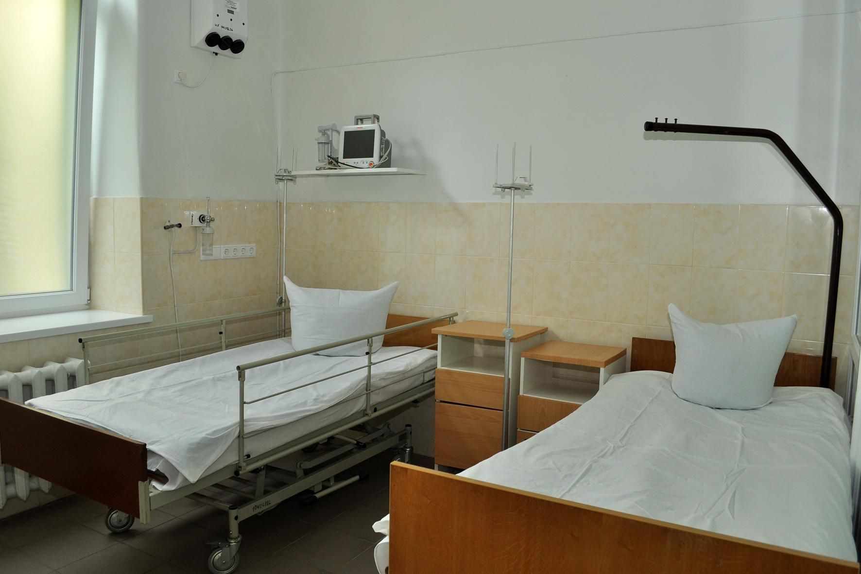 В Черновцах госпитализировали женщину, которая приехала из Италии: есть подозрение коронавируса