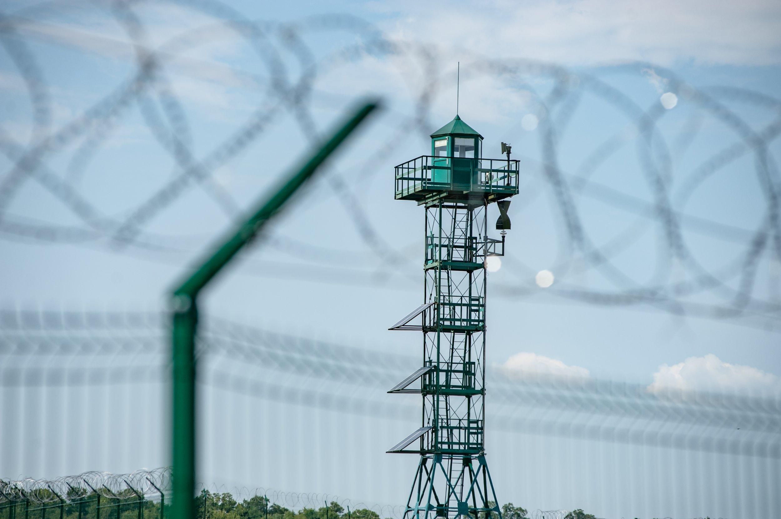 Через коронавірус в Таджикистані заборонили в'їзд громадянам 35 країн Через коронавірус в Таджикистані заборонили в'їзд громадянам 35 країн