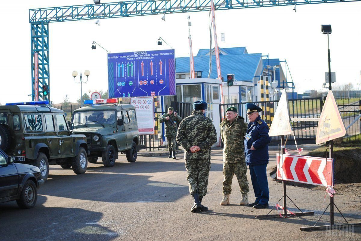 В Украине могут сократить количество пунктов пропуска на границе