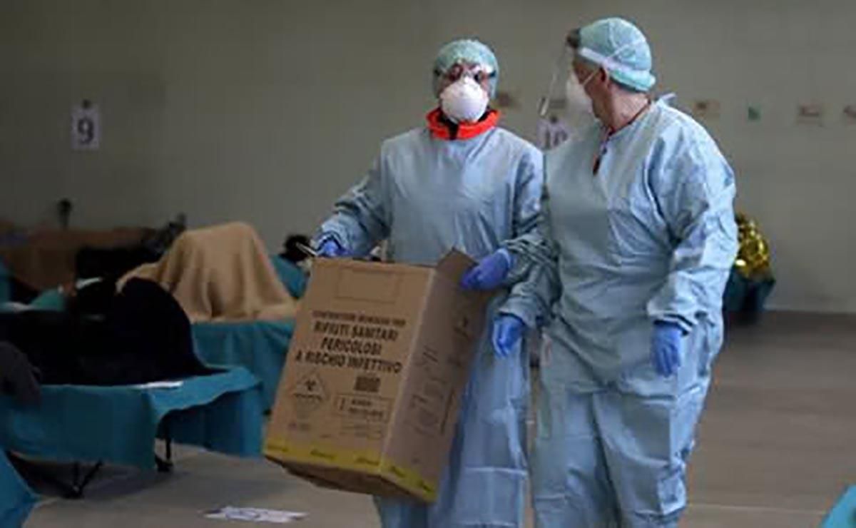 Лікарі змушені обирати, кого рятувати: шокуючі деталі про коронавірус в Ломбардії
