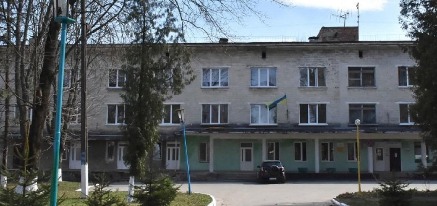 На Тернопольщине коронавирус подозревают у 2 маленьких детей На Тернопольщине коронавирус подозревают у 2 маленьких детей