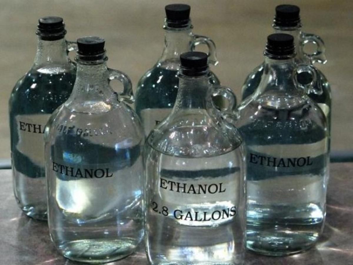 Уряд заборонив експорт етилового спирту Уряд заборонив експорт етилового спирту