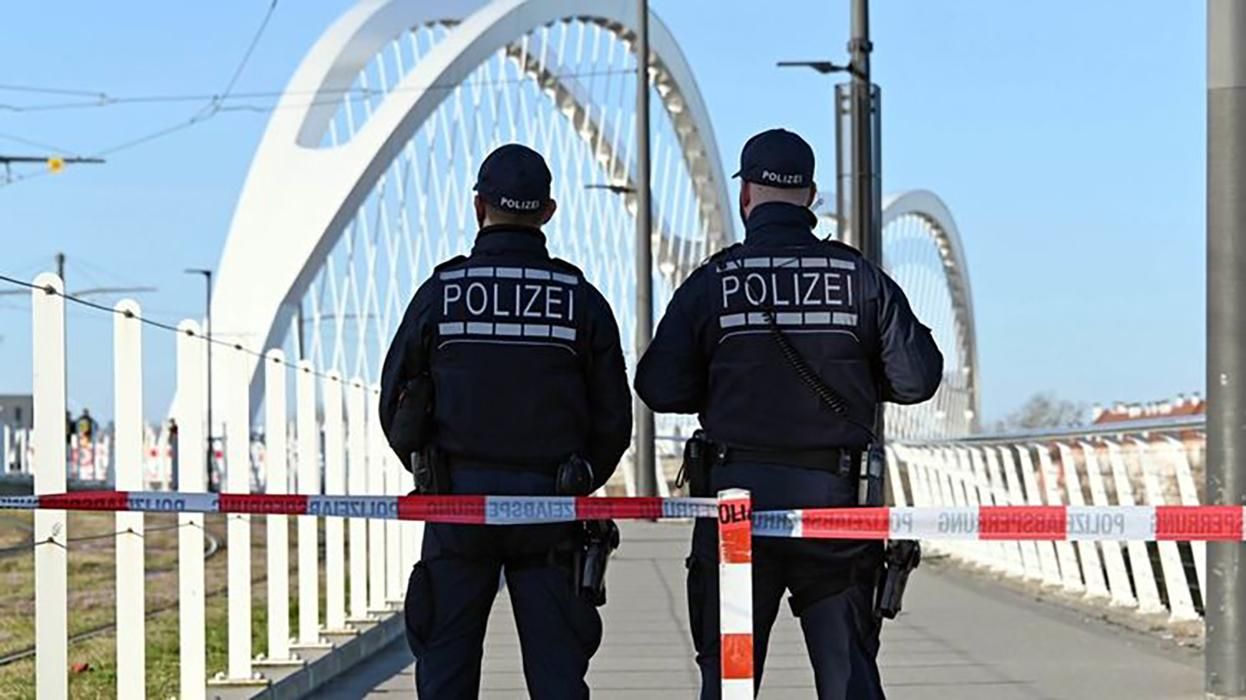 Рука помощи: немецкие города принимают итальянцев, больных коронавирусом Рука помощи: немецкие города принимают итальянцев, больных коронавирусом