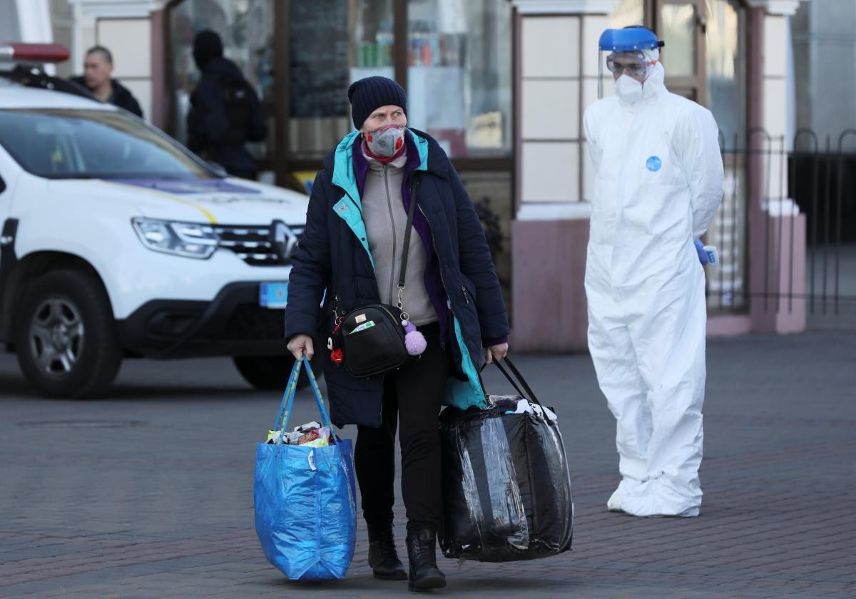 В Украине усилили ограничительные меры В Украине усилили ограничительные меры