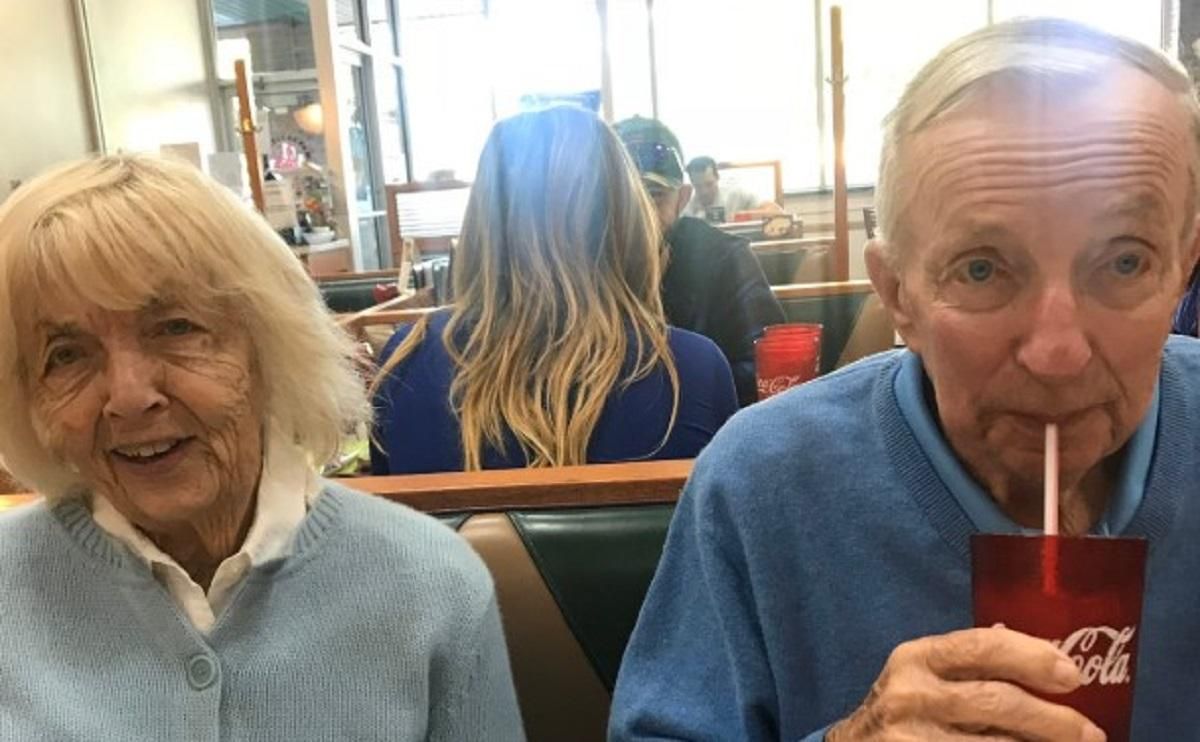 В США пара прожила вместе 65 лет и в один день умерла от коронавируса
