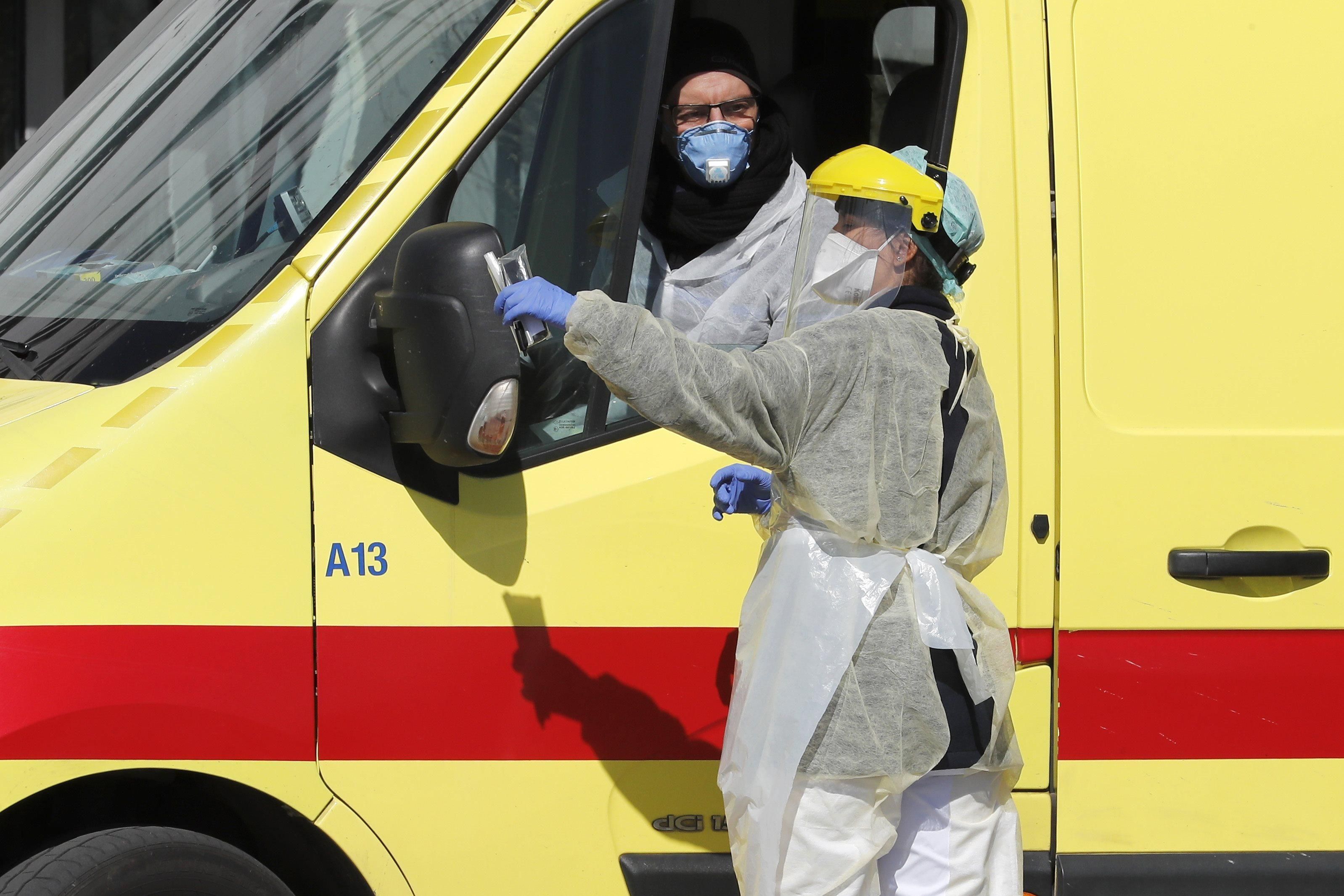 Наймолодша жертва COVID-19: у Бельгії померла 12-річна дівчинка Наймолодша жертва COVID-19: у Бельгії померла 12-річна дівчинка