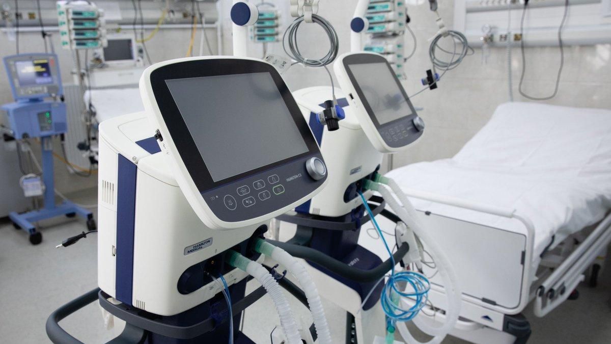 З початку 2020 року Україна закупила 385 апаратів ШВЛ: які регіони їх отримали З початку 2020 року Україна закупила 385 апаратів ШВЛ: які регіони їх отримали