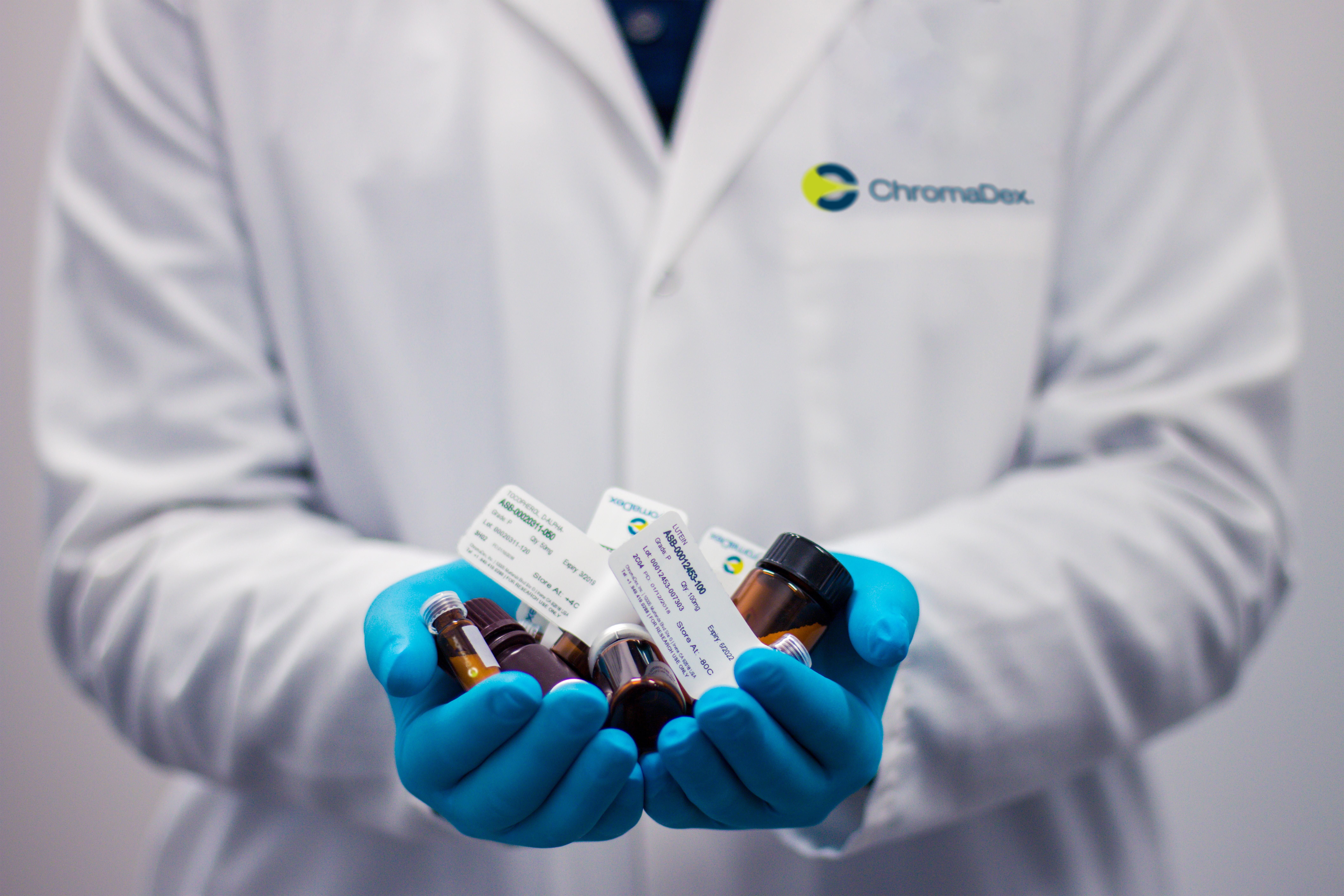 П'ять українських фармкомпаній готові виробляти ліки  проти коронавірусу