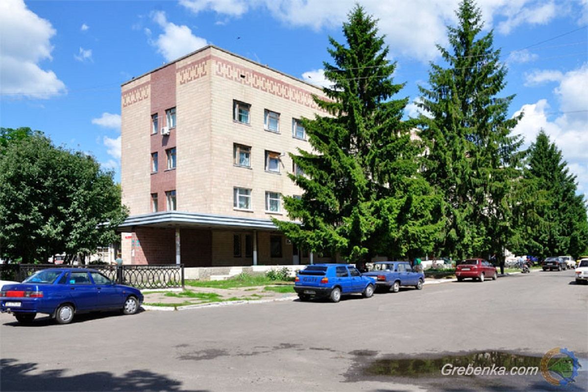 На Полтавщині медсестра, що готувала лікарню до прийому людей з COVID-19, скоїла самогубство