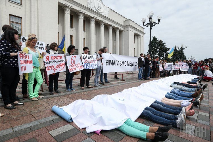 Только безжалостные подонки не хотят изменений в украинской медицине