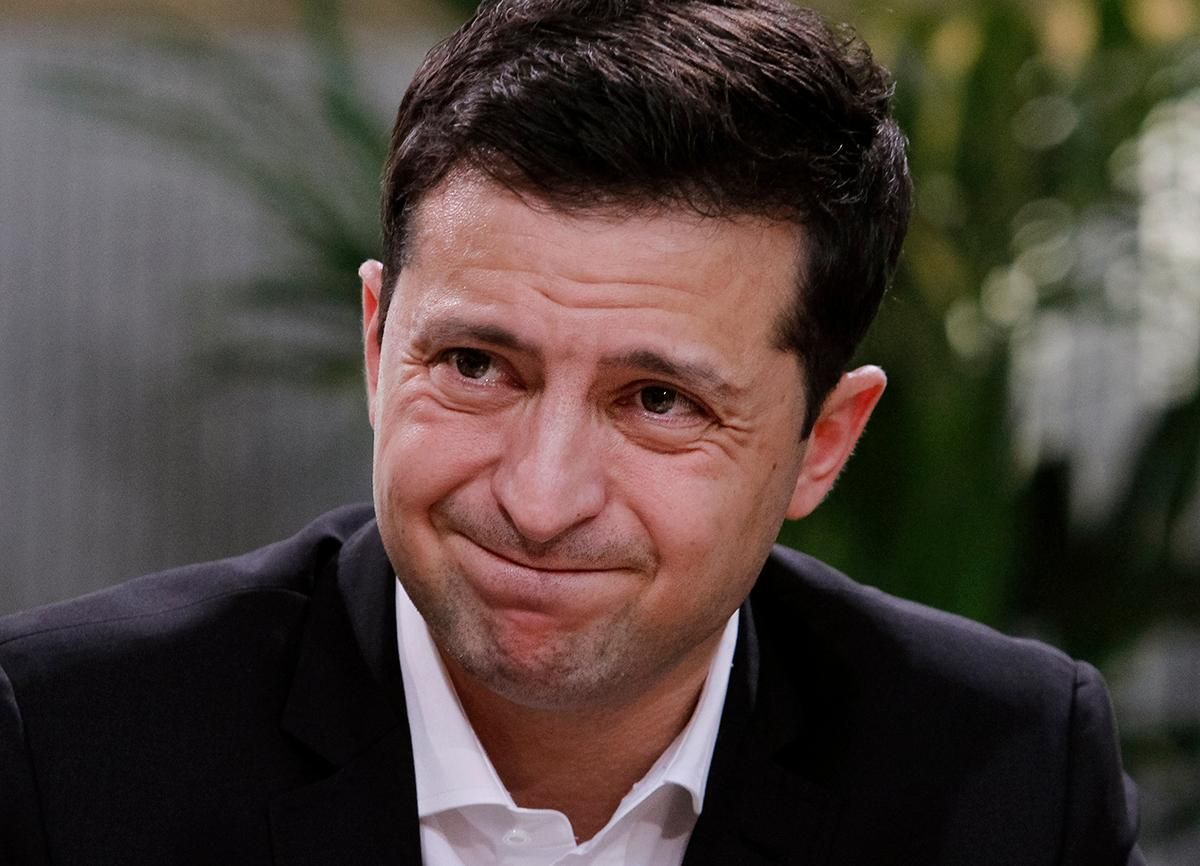 Не худенькая женщина прыгала через забор, – Зеленский рассказал, как нарушают обсервацию Не худенькая женщина прыгала через забор, – Зеленский рассказал, как нарушают обсервацию