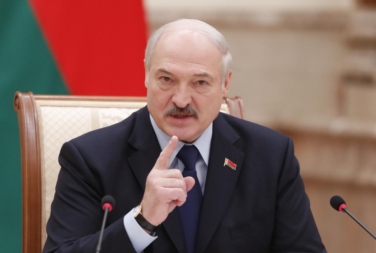 "Тесты – ни к черту", – Лукашенко раскритиковал российские тесты на COVID-19