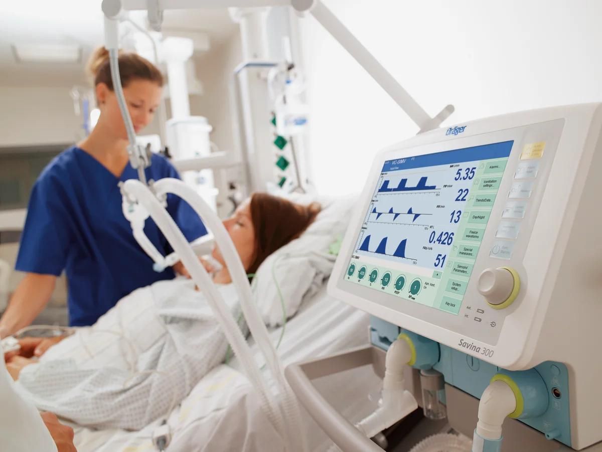 Скільки в українських лікарнях передбачено ліжок для хворих на коронавірус