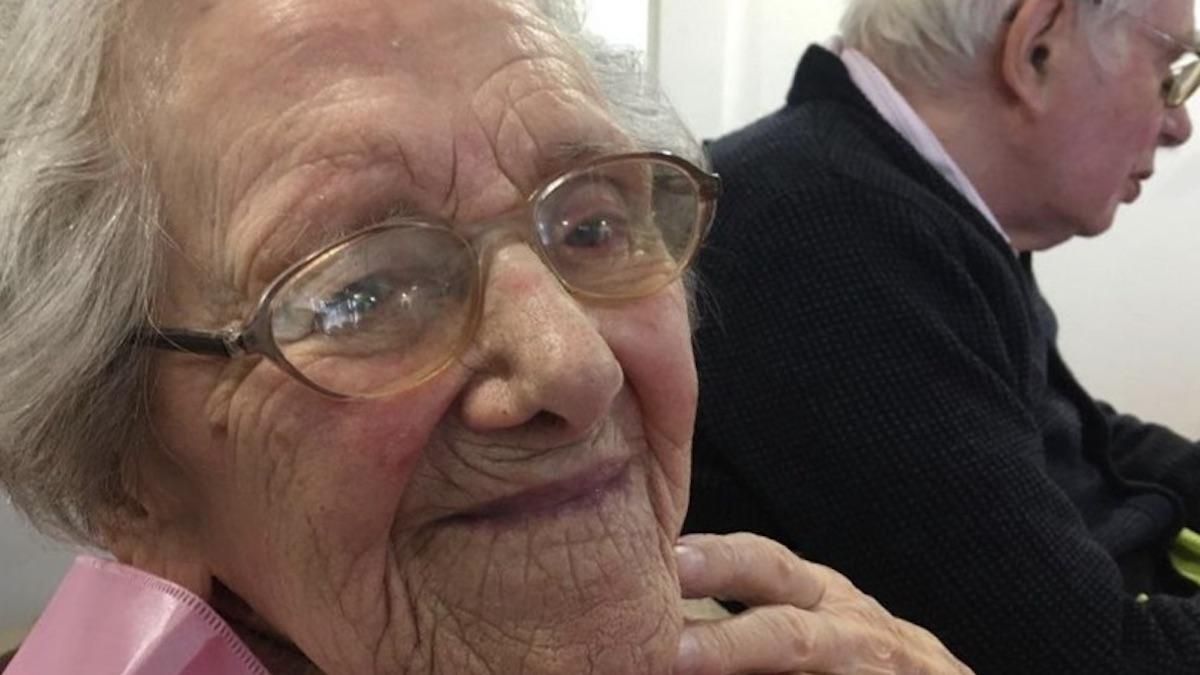 106-річна француженка, яка пережила "іспанку", одужала від коронавірусу: фото