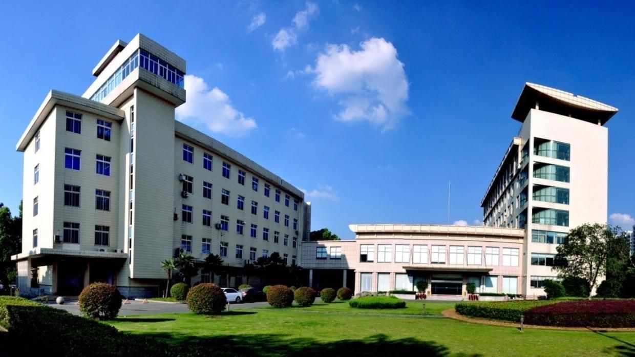 Китай приховував інформацію про COVID-19, щоб скупити світові запаси засобів захисту, – AP Китай приховував інформацію про COVID-19, щоб скупити світові запаси засобів захисту, – AP