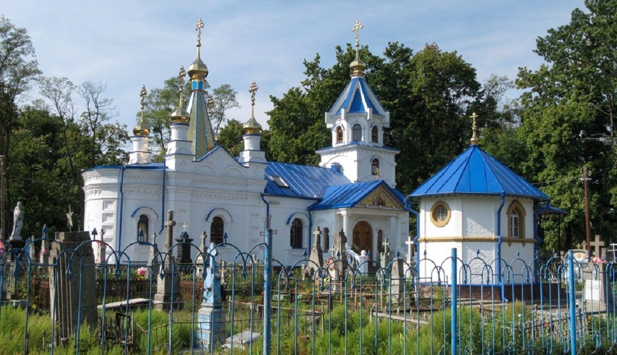 На Волині після великодньої служби у церкві стався спалах коронавірусу: померла жінка На Волині після великодньої служби у церкві стався спалах коронавірусу: померла жінка