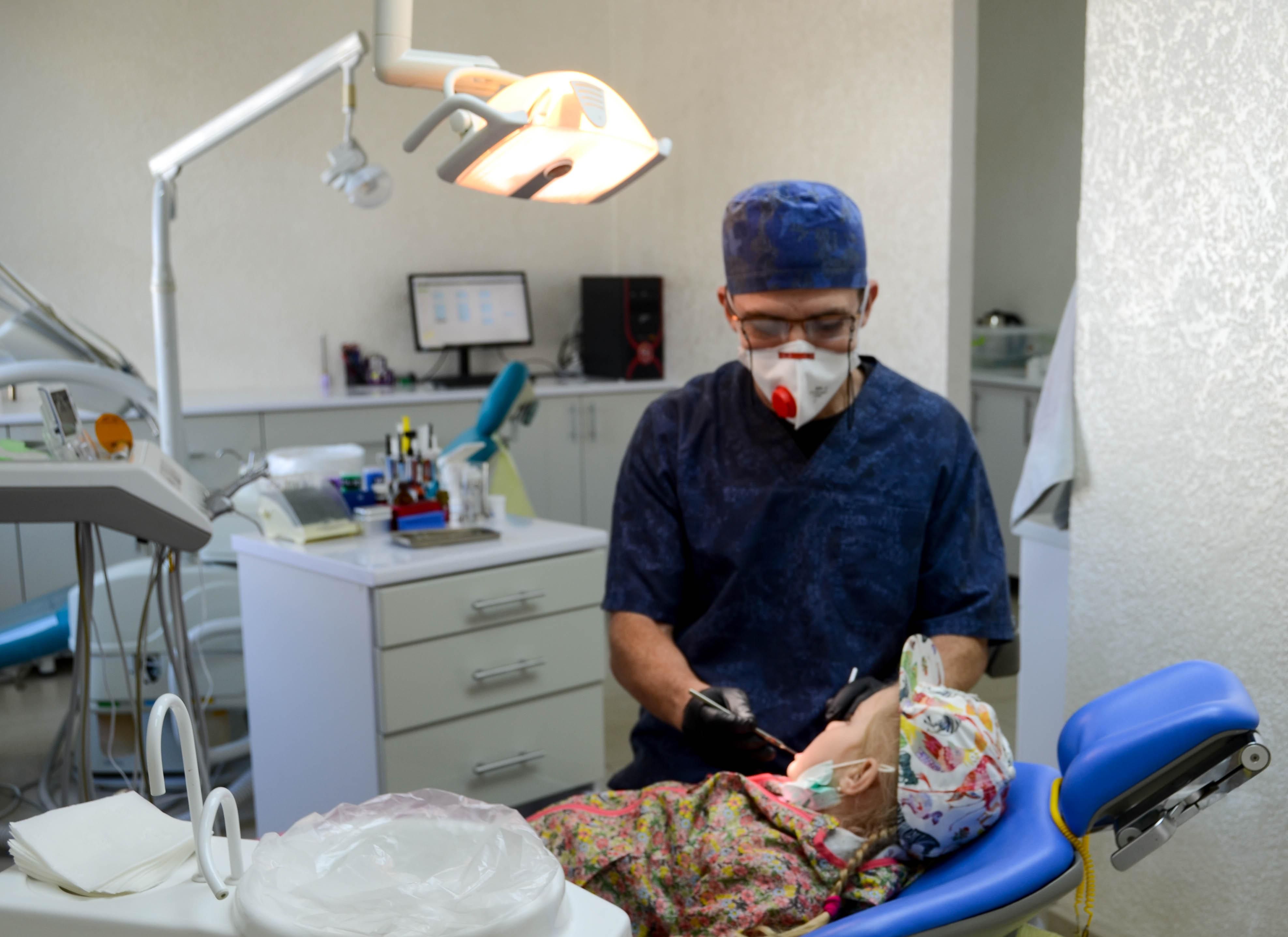 Як працюватимуть стоматології під час карантину: нові правила від МОЗ