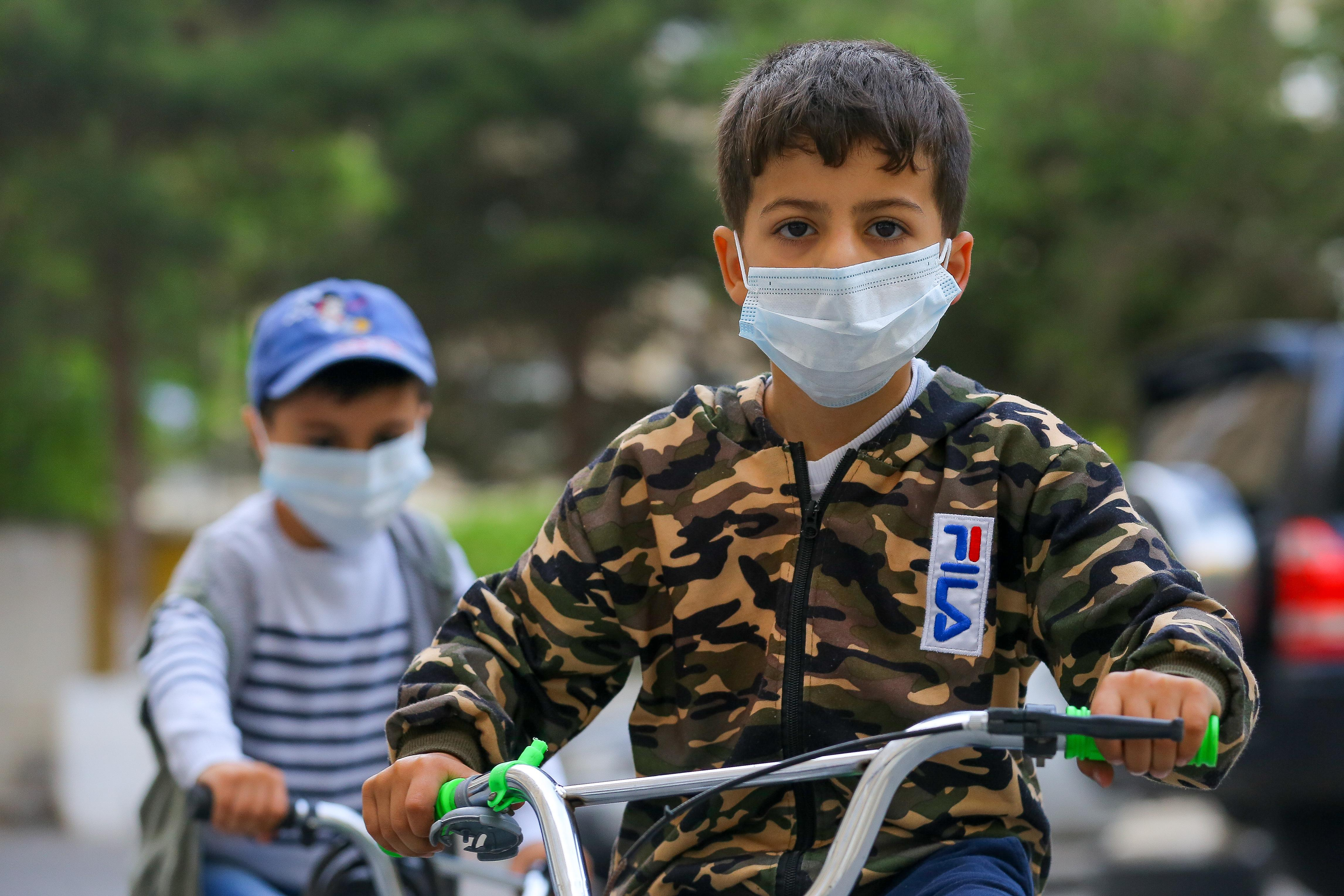 Діти в садках мають носити маски: чому це складно виконати