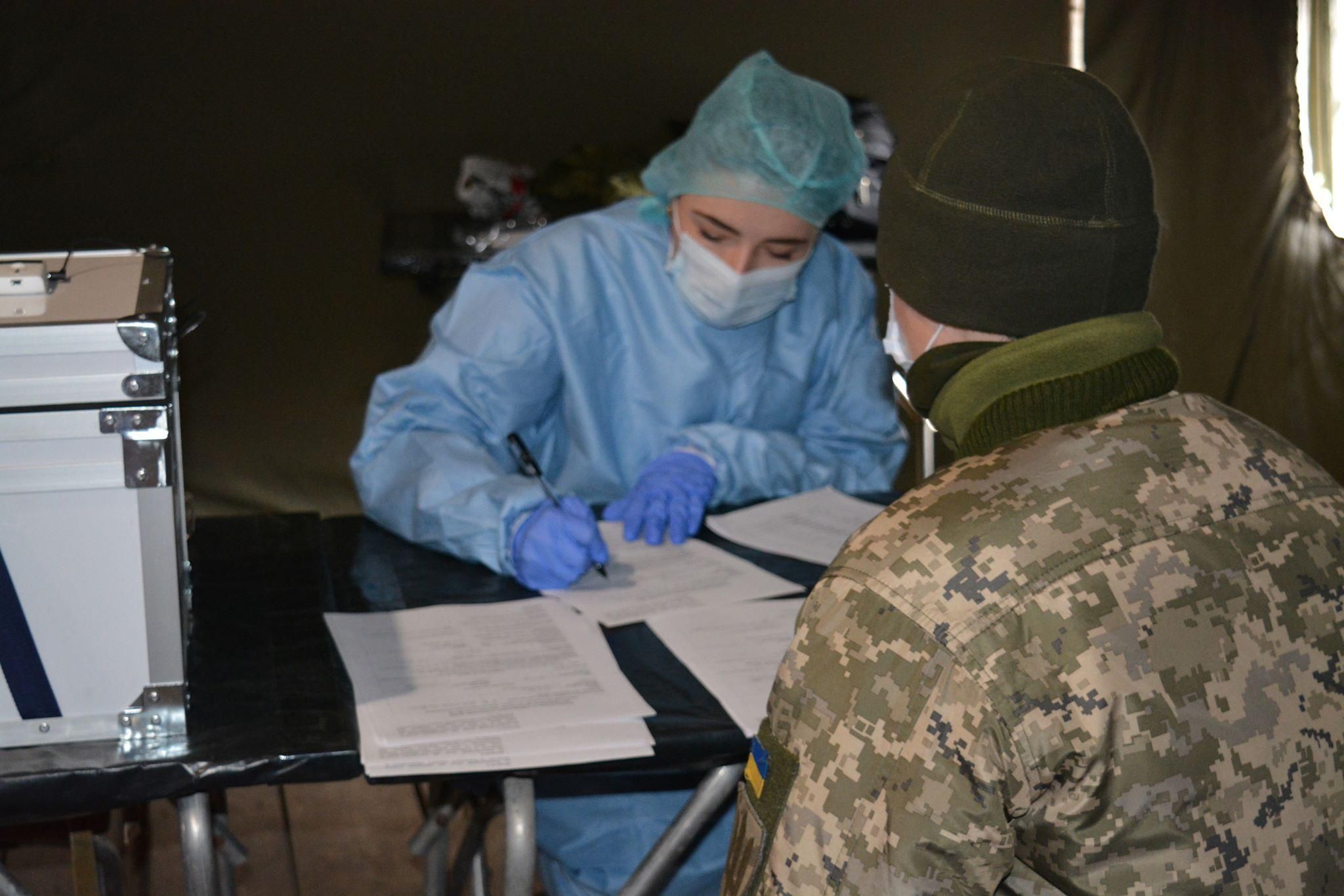 Первый случай коронавируса обнаружили в ООС на Донбассе
