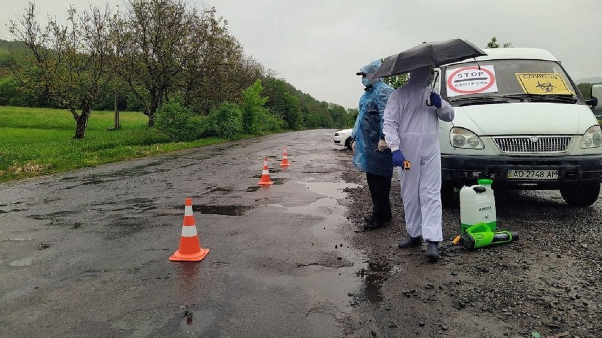 В Стройном на Закарпатье вспышка COVID-19: село закрывают В Стройном на Закарпатье вспышка COVID-19: село закрывают