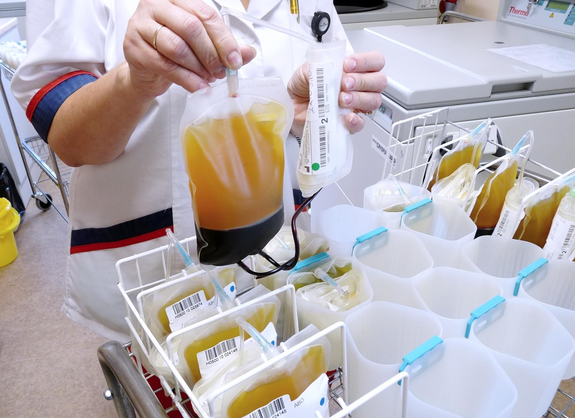 Почему в Украине не лечат коронавирус антителами выздоровевших людей: объяснение Минздрава Почему в Украине не лечат коронавирус антителами выздоровевших людей: объяснение Минздрава