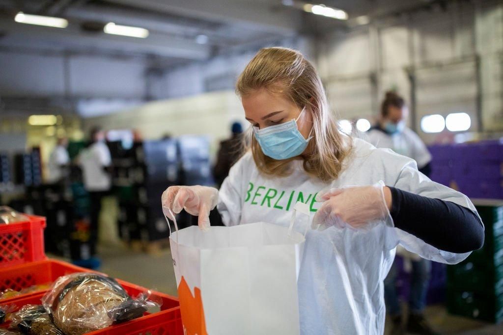 Назвали країни ЄС, які ще не пройшли пік коронавірусу Назвали країни ЄС, які ще не пройшли пік коронавірусу