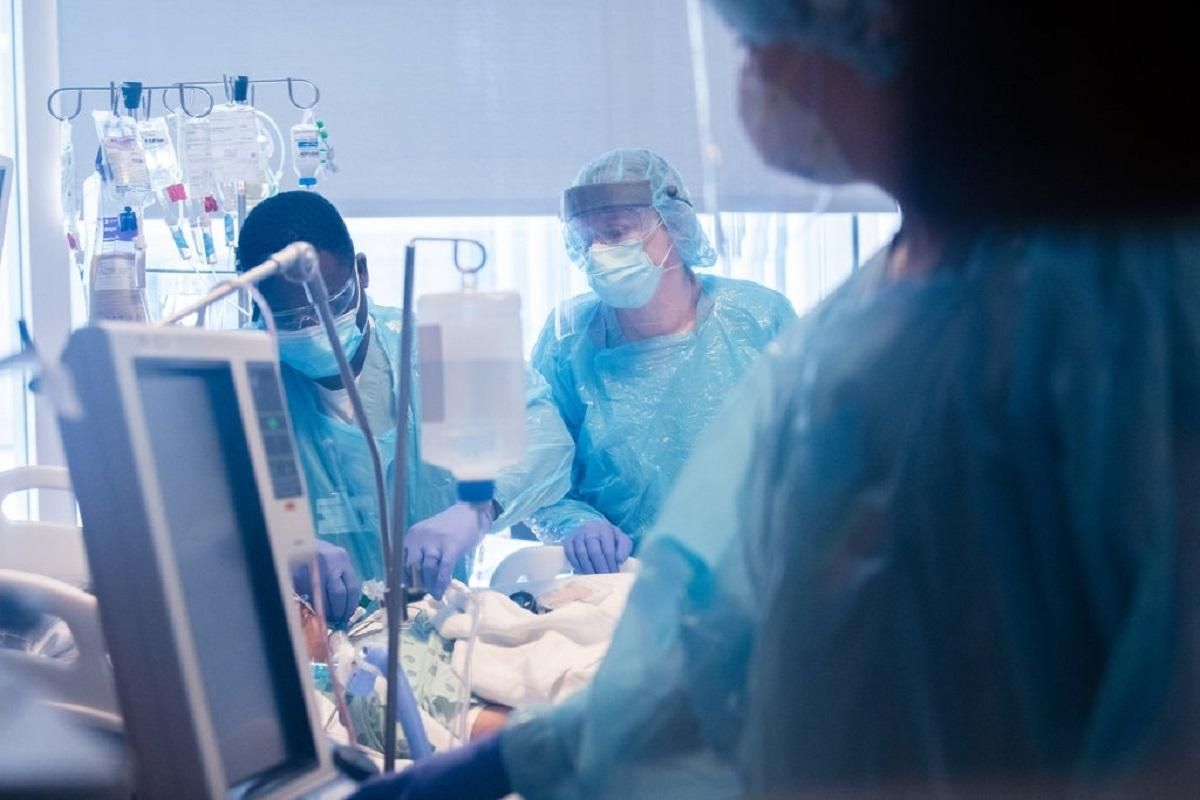 COVID-19 полностью уничтожил легкие 20-летней пациентки – ей сделали пересадку: фото 18+ COVID-19 полностью уничтожил легкие 20-летней пациентки – ей сделали пересадку: фото 18+