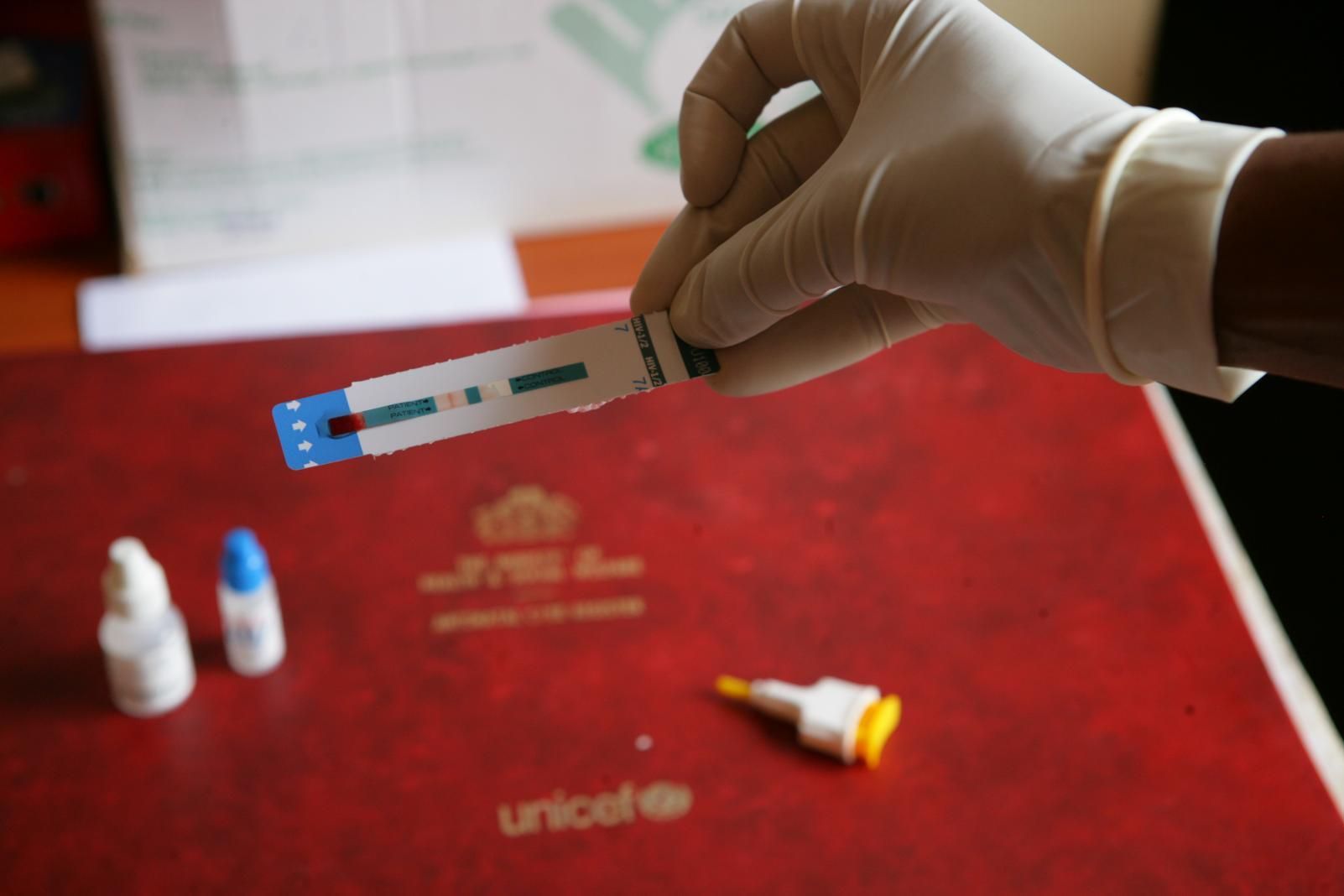 Ученые заявили, что впервые вылечили ВИЧ с помощью лекарств Ученые заявили, что впервые вылечили ВИЧ с помощью лекарств