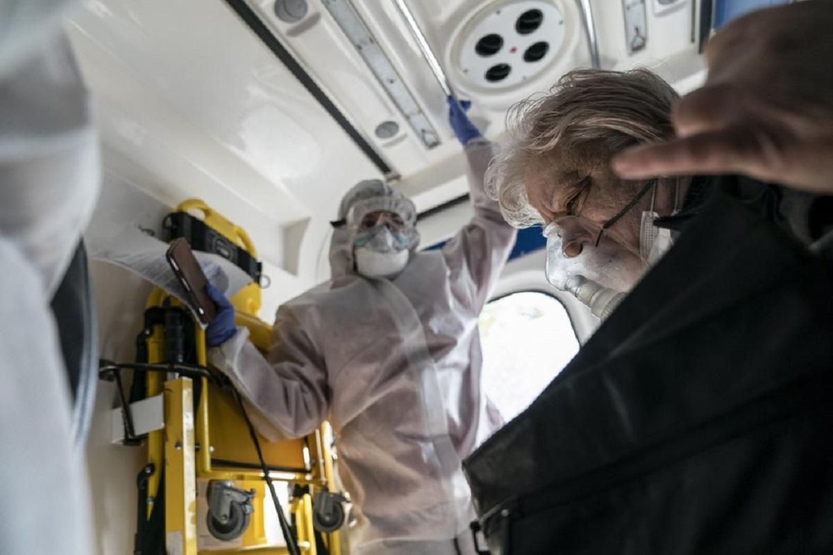 За сутки в Украине зарегистрировали 651 случай заражения коронавирусом