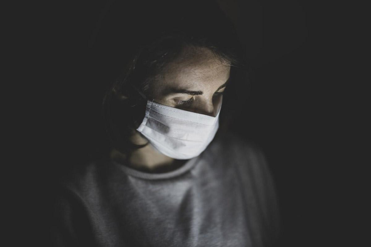 Сколько продлится новая вспышка COVID-19 в Украине: ответ врача-инфекциониста