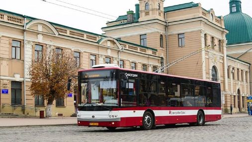 Івано-Франківськ не зупинятиме роботу транспорту, попри рішення профільної комісії