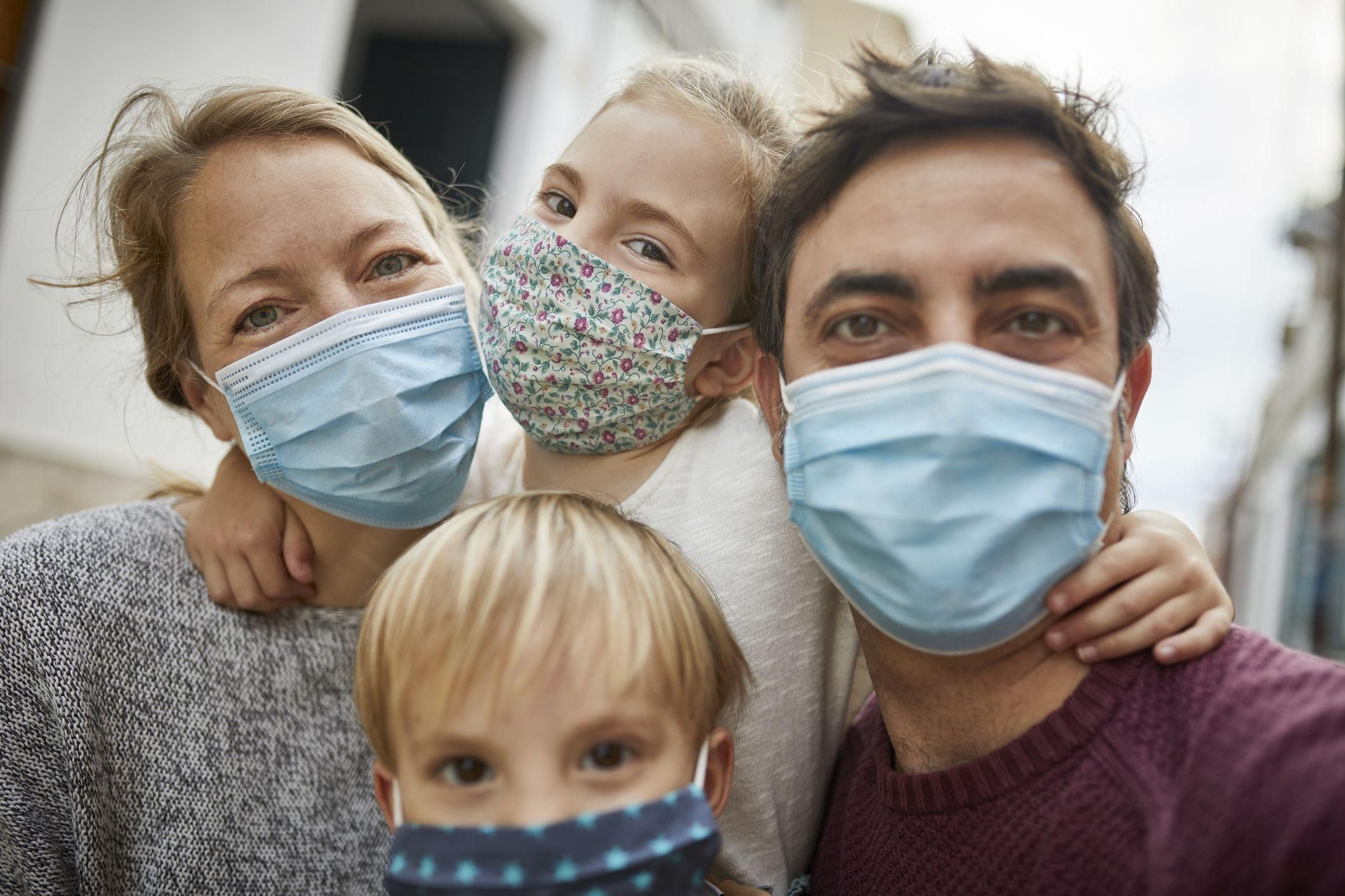 Коронавирус в Украине: умерло рекордное количество людей Коронавирус в Украине: умерло рекордное количество людей