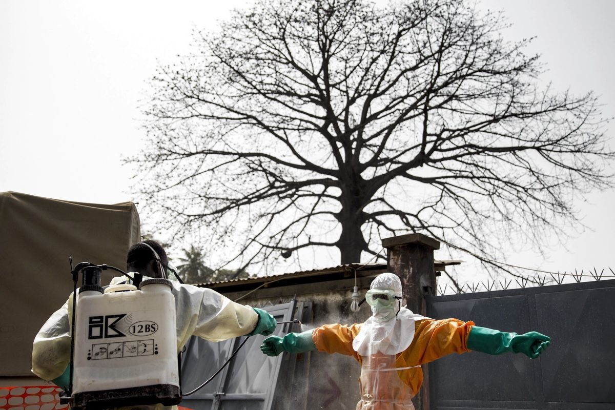 Схвалили перший препарат для лікування смертельної лихоманки Ебола