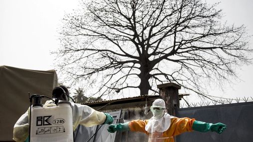 Одобрили первый препарат для лечения смертельной лихорадки Эбола