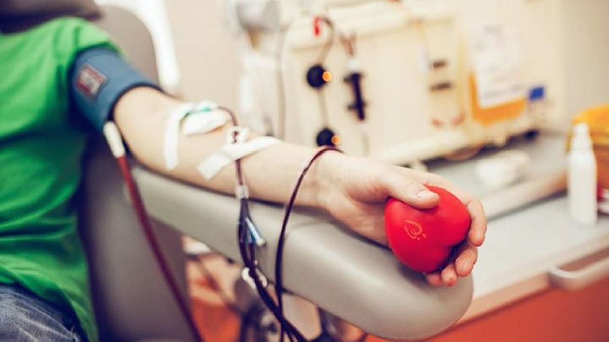 Зміни у системі донорської крові: Зеленський підписав закон