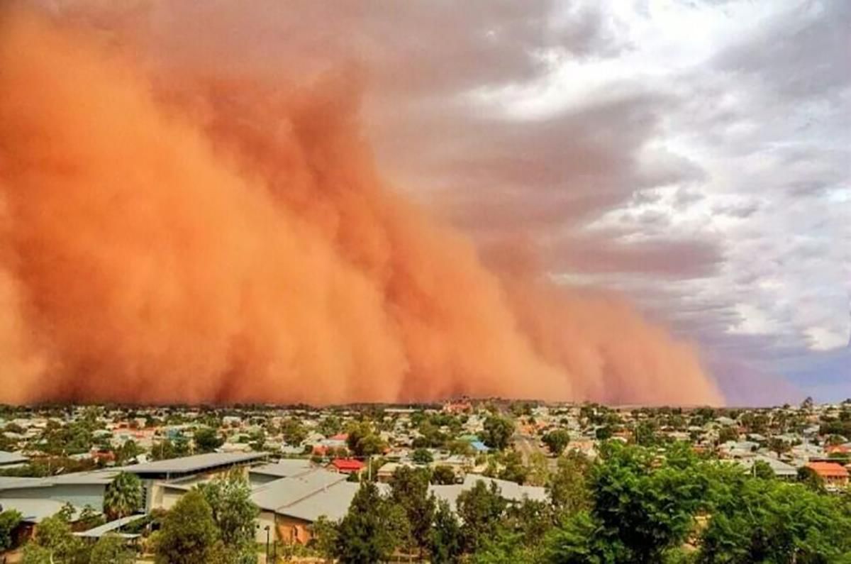 В КНДР заявили, что облако желтой пыли несет COVID-19 из Китая В КНДР заявили, что облако желтой пыли несет COVID-19 из Китая