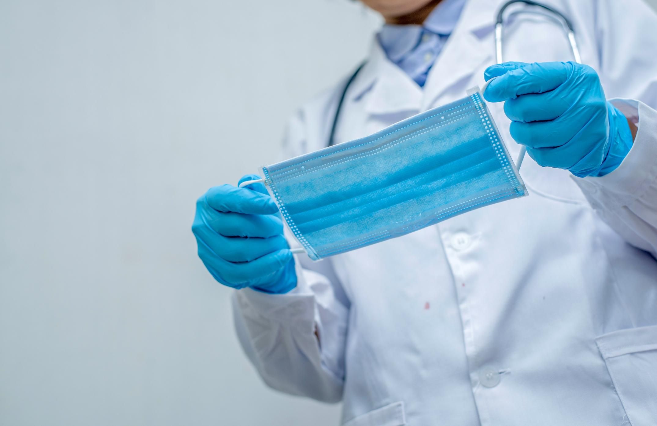 Коронавирус в Киеве: зафиксирован 931 случай заражения за сутки Коронавирус в Киеве: зафиксирован 931 случай заражения за сутки